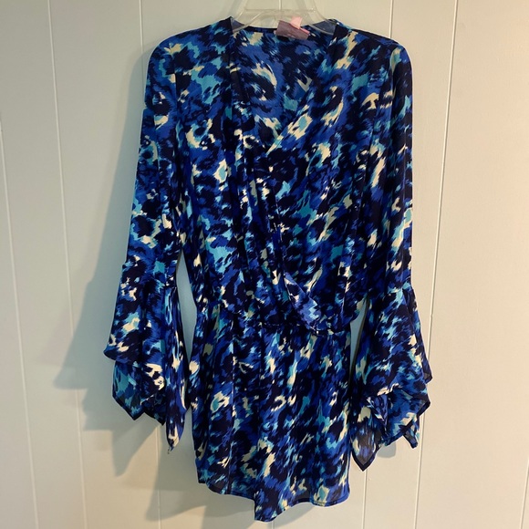 GORGEOUS ABSTRACT ROMPER - Picture 2 of 8